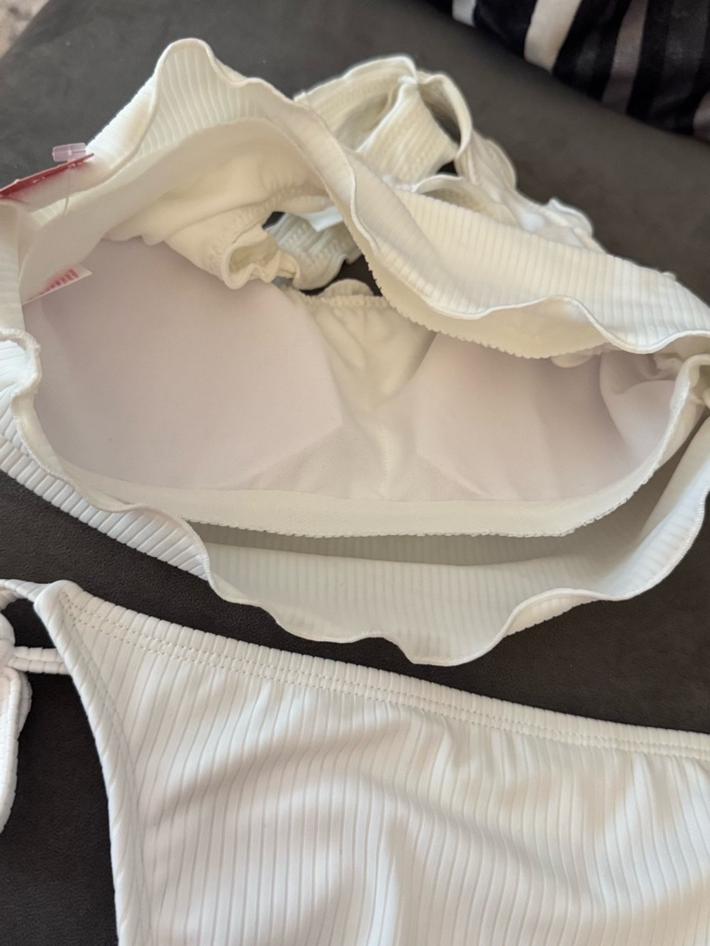 Xhilaration White Ribbed Ruffle Bikini Set - Picture 6 of 10